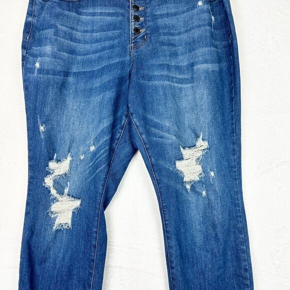 Judy Blue Button Fly Boyfriend Fit Jeans Size 18W Distressed Medium Wash - Picture 5 of 8